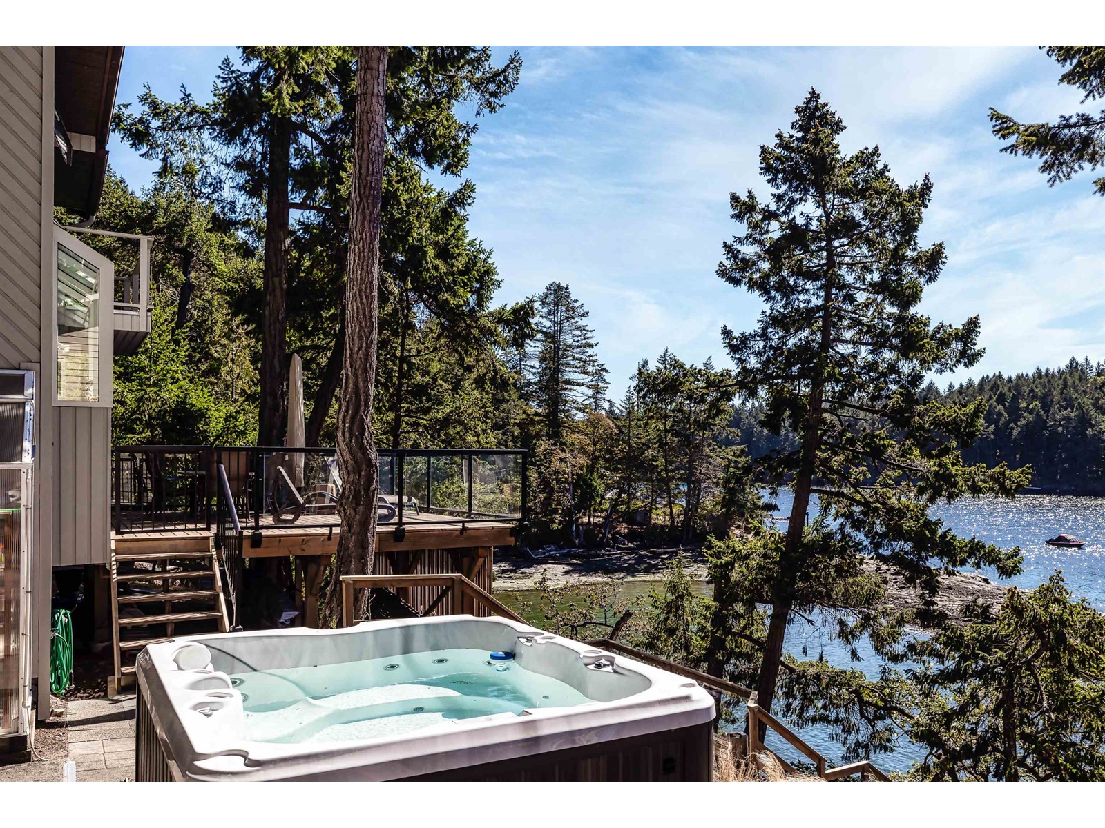 226 Spinnaker Drive, Mayne Island, BC, V0N 2J2