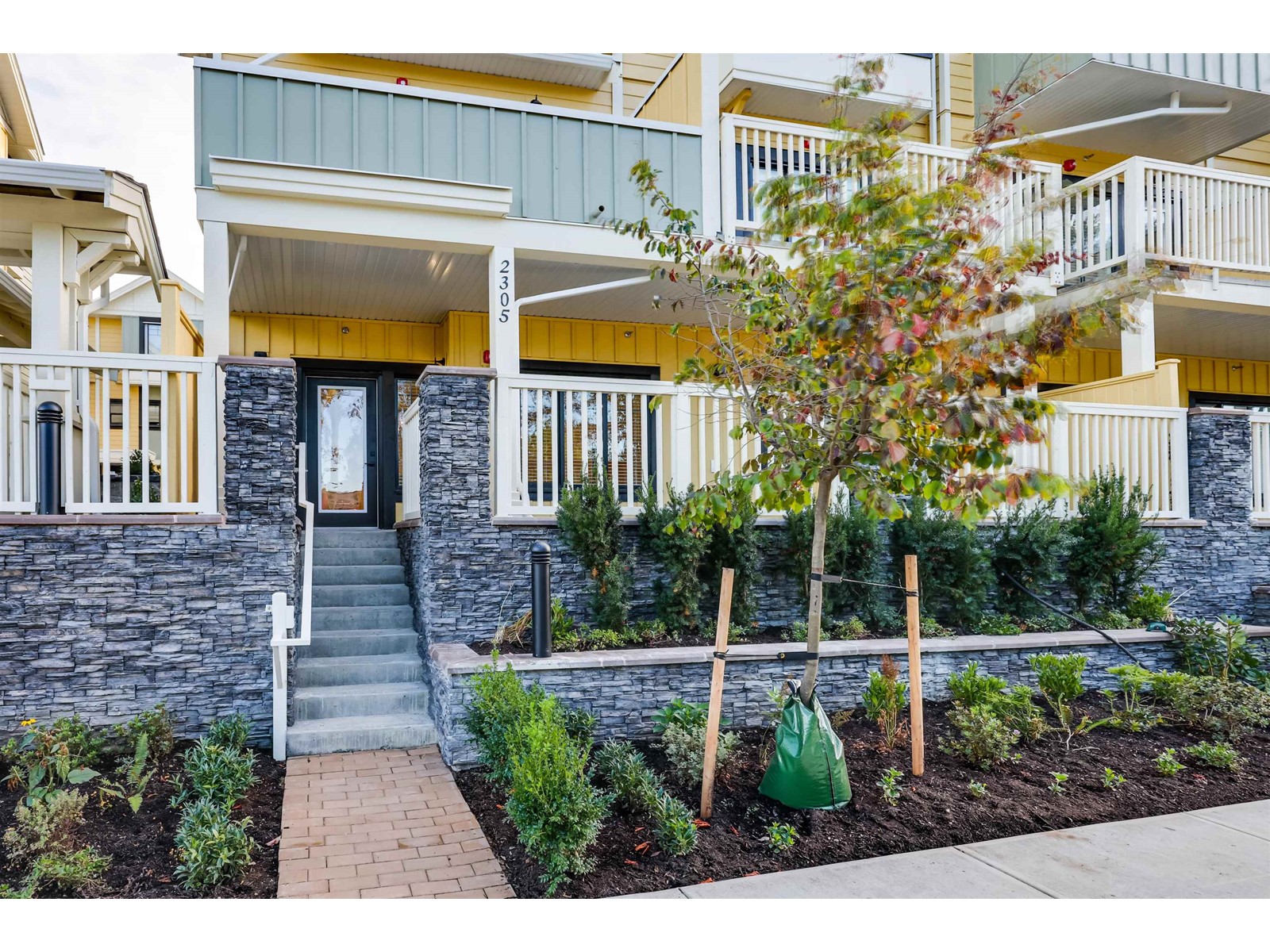 2305 Clarke Street, Port Moody, BC, V3H 1Y9