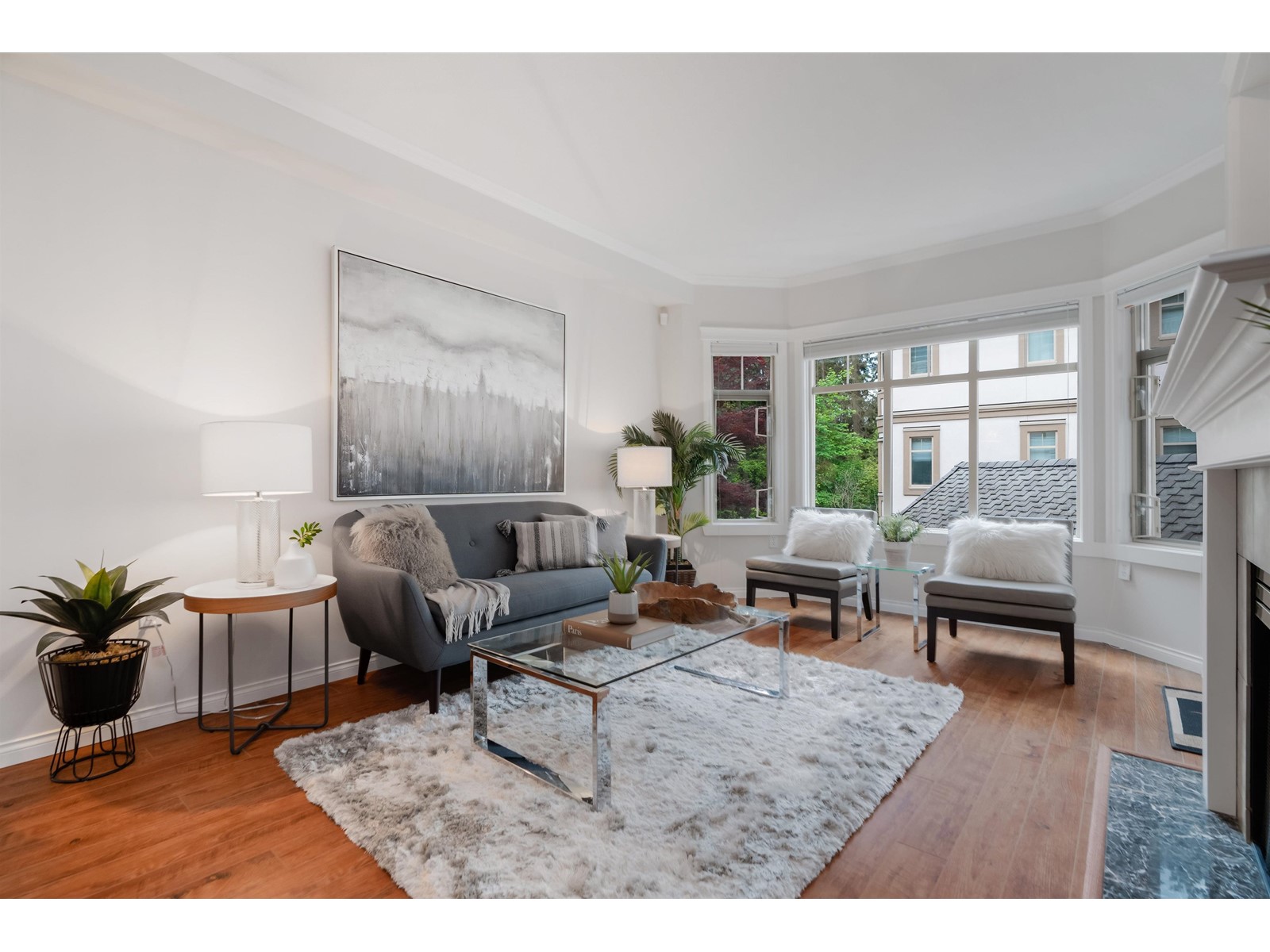 306-2059 Chesterfield Avenue, North Vancouver, BC, V7M 2P4