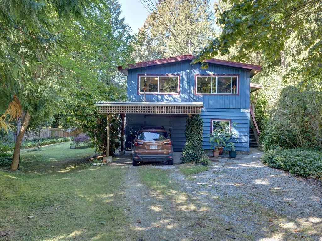 1309 Oles Place, Roberts Creek, BC, V0N 2W2