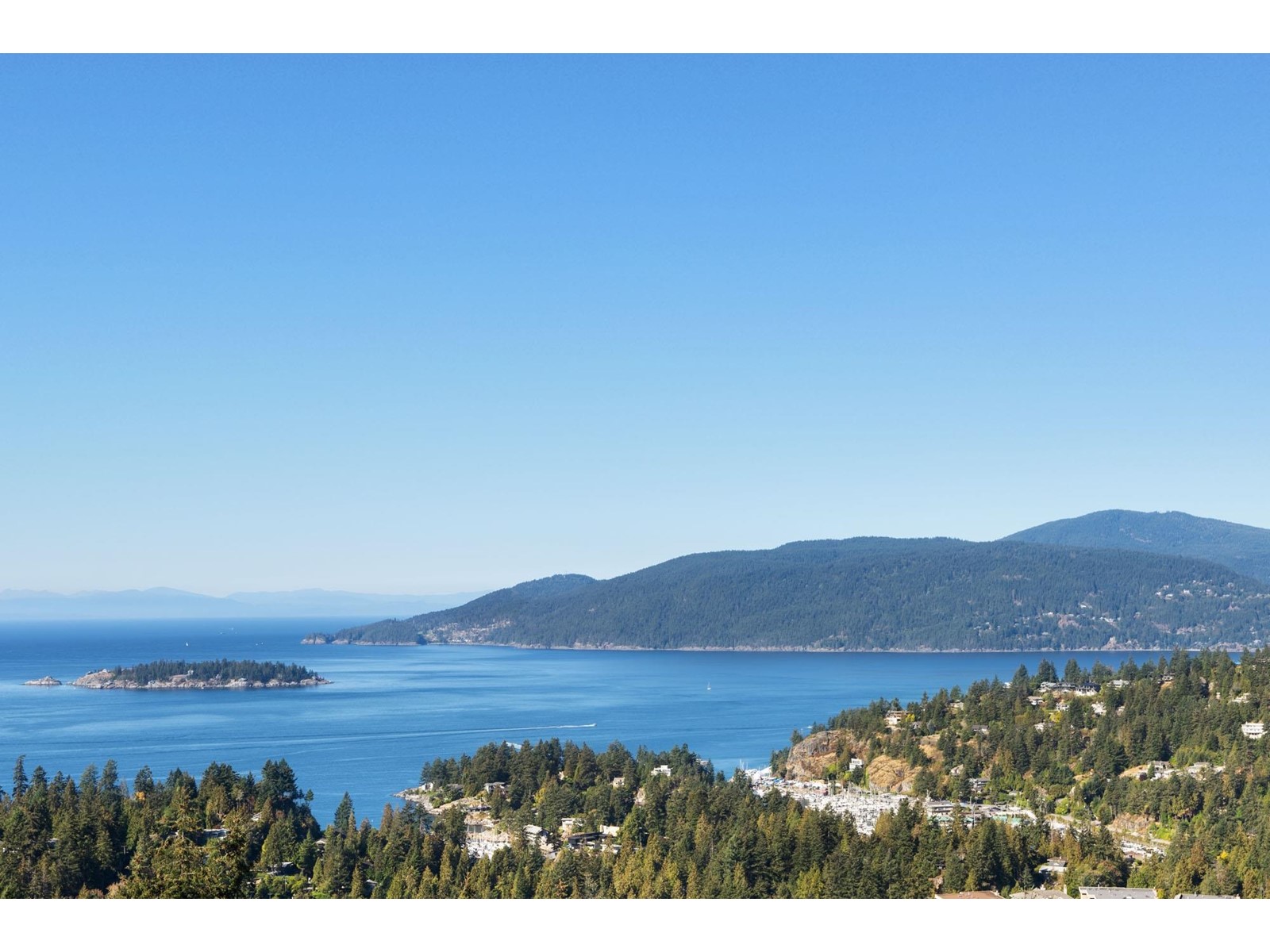 4751 Woodburn Road, West Vancouver, BC, V7S 3A8