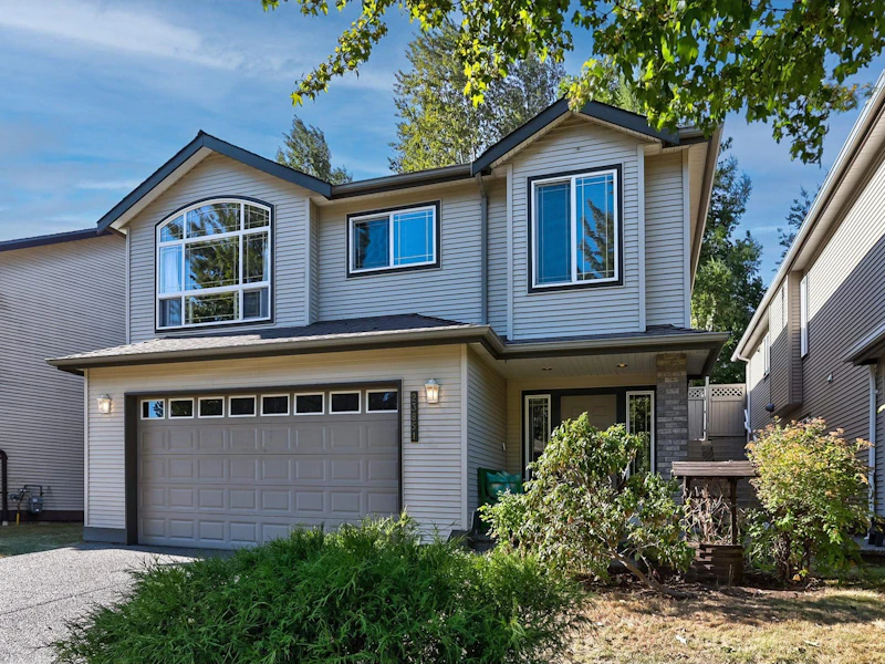 23851 133rd Avenue, Maple Ridge BC V4R 2V1