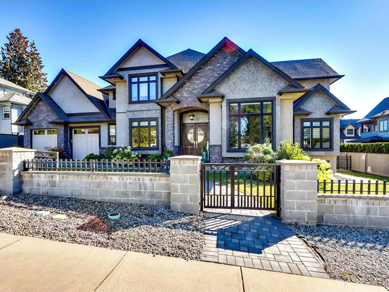 403 Delmont Street, Coquitlam BC V3K 4G3