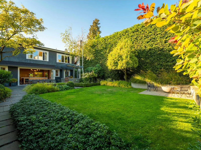 6272 Mackenzie Street, Vancouver BC V6N 1H5