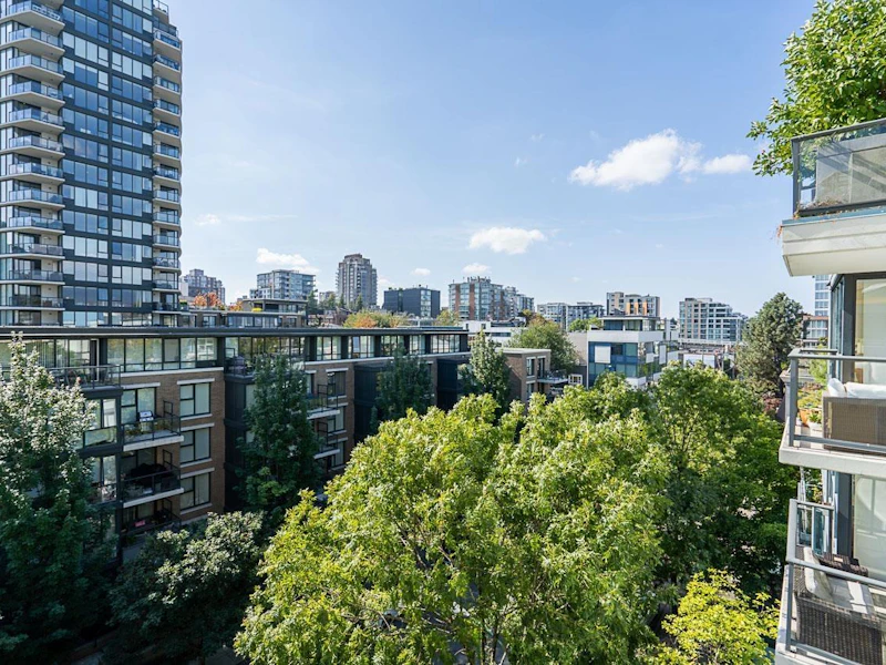 605 - 1485 W 6th Avenue, Vancouver BC V6H 4G1