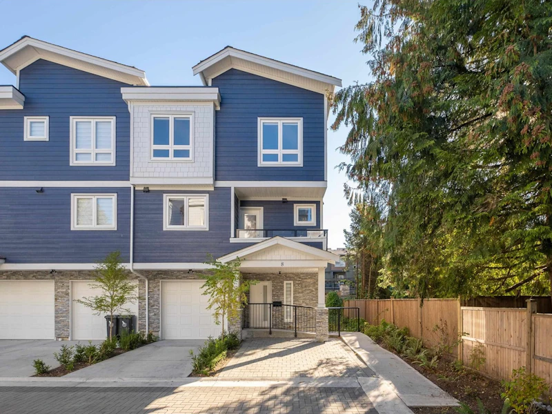8 - 760 Forsman Avenue, North Vancouver BC