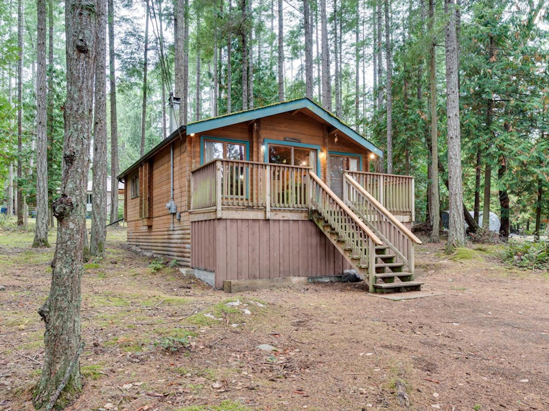 557 Lapin Road, Mayne Island BC