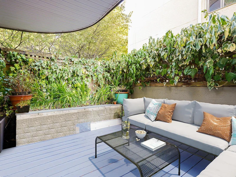 2 - 1966 York Avenue, Vancouver BC V6J 1E3