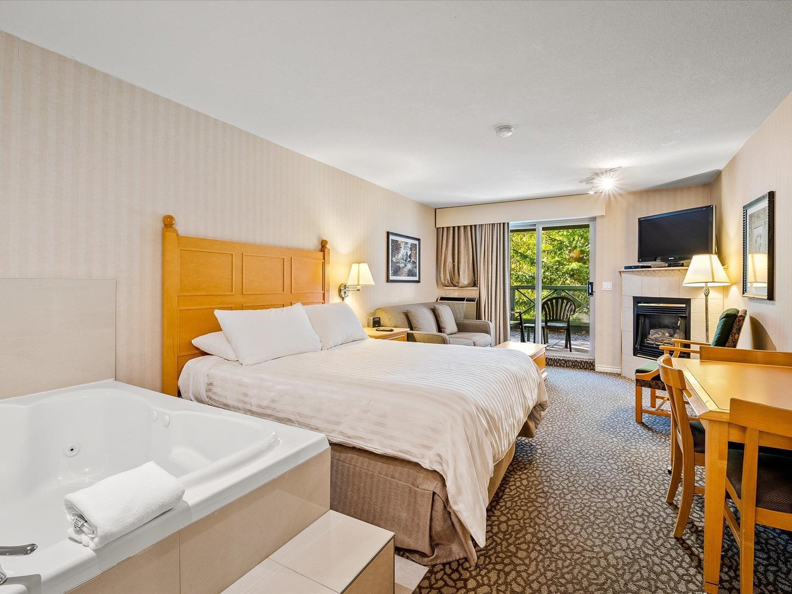 202-4319 Main Street, Whistler, BC, V8E 1B1