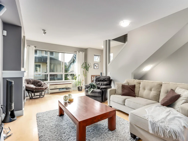 42-9088 Halston Court, Burnaby, BC, V3N 0A7