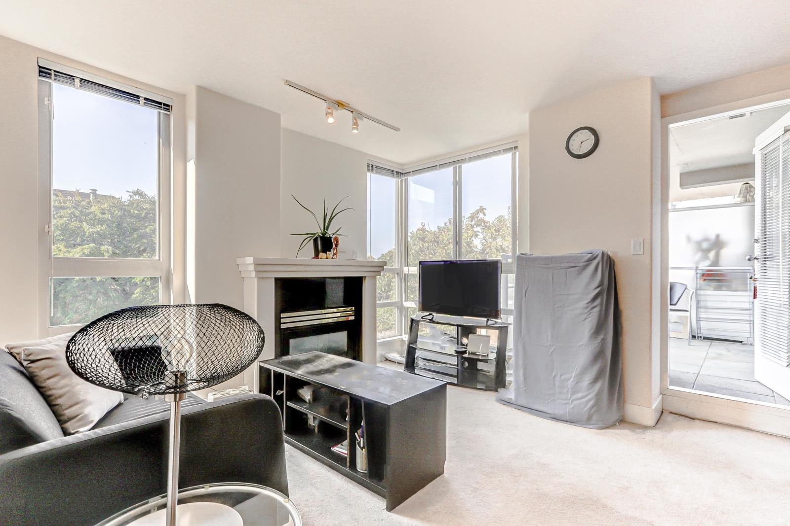 403-1818 West 6th Avenue, Vancouver, BC, V6J 1R6