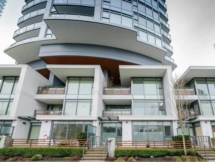 6622 Nelson Avenue, Burnaby, BC, V5H 0G9