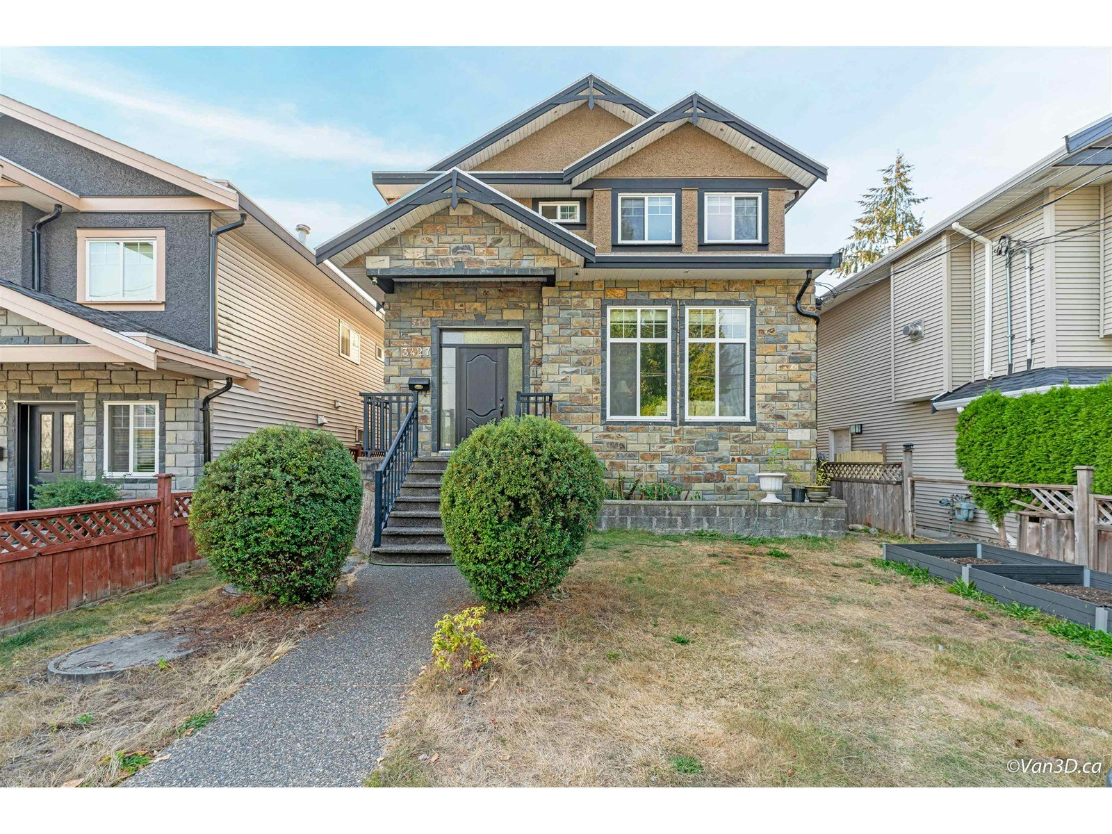 3427 Sefton Street, Port Coquitlam, BC, V3B 3R1