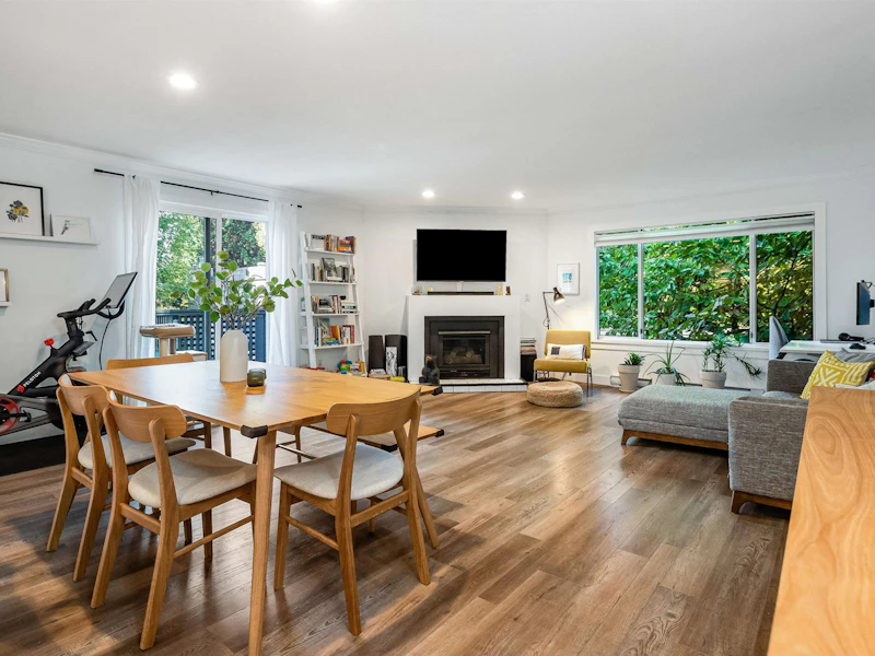 1211 Plateau Drive, North Vancouver BC V7P 2J3