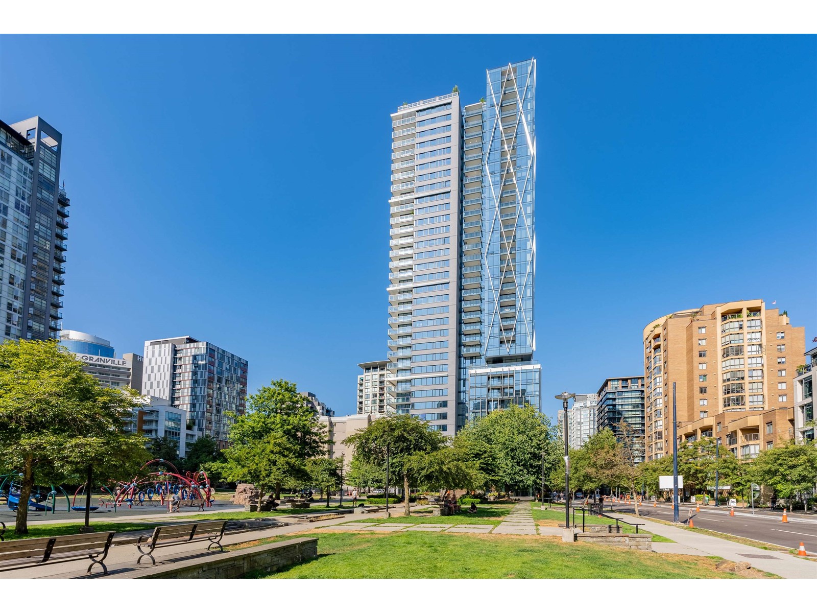 2209-1111 Richards Street, Vancouver, BC, V6B 3E1