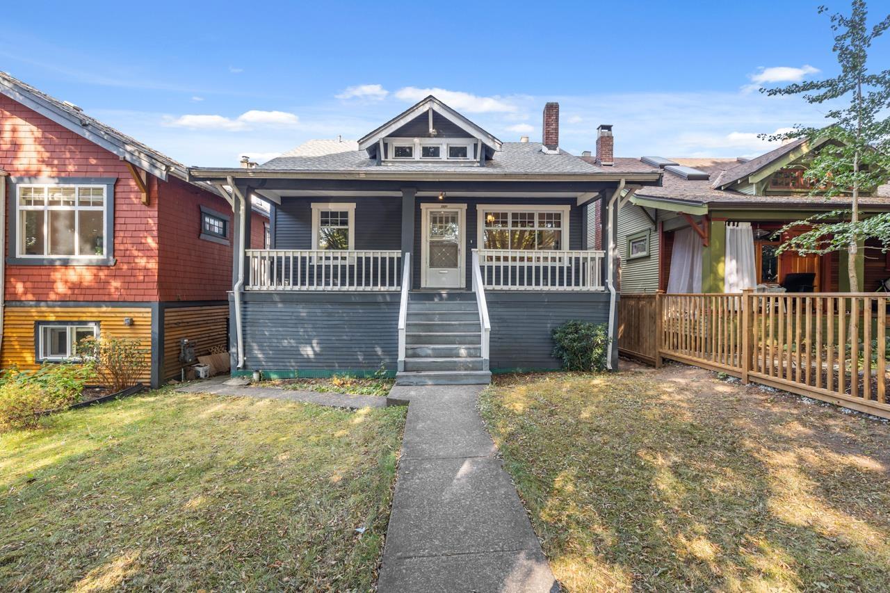 2331 Graveley Street, Vancouver, BC, V5L 3C3