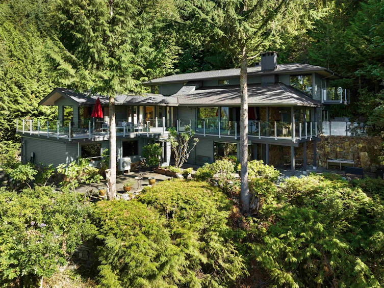 570 Bayview Road, West Vancouver, BC, V0N 2E0
