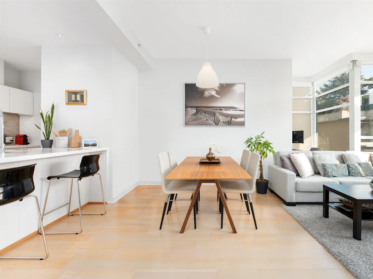 501-1616 Columbia Street, Vancouver, BC, V5Y 0B7