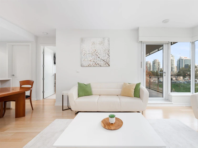 302-1661 Ontario Street, Vancouver, BC, V5Y 0C3