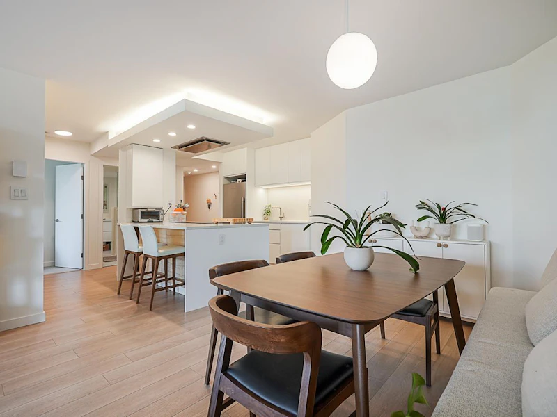 601 - 2041 Bellwood Avenue, Burnaby BC V5B 4V5
