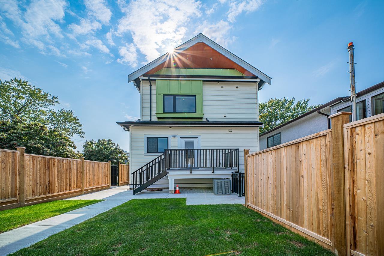 277 Skeena Street, Vancouver, BC, V5K 0E6
