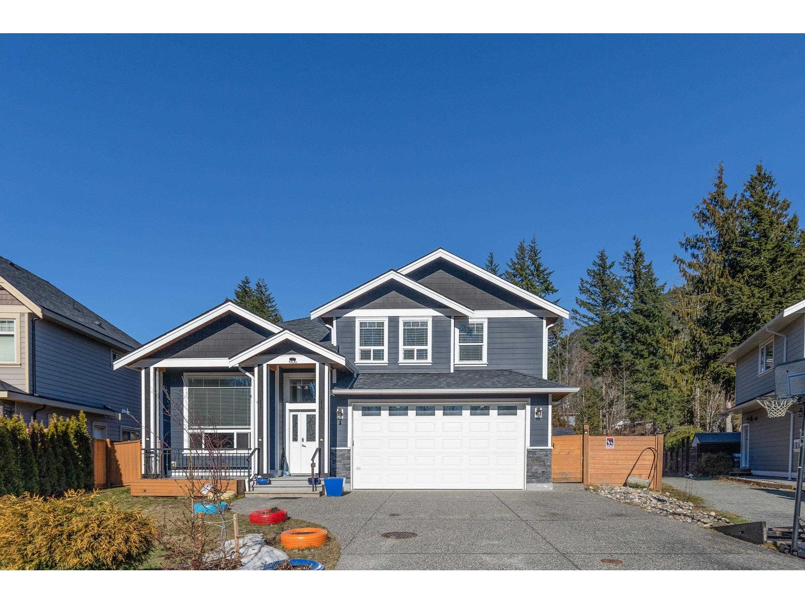 41436 Dryden Road, Squamish, BC, V0N 1H0