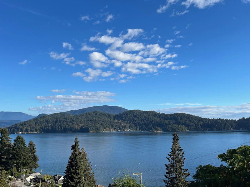 488 Central Avenue, Gibsons BC
