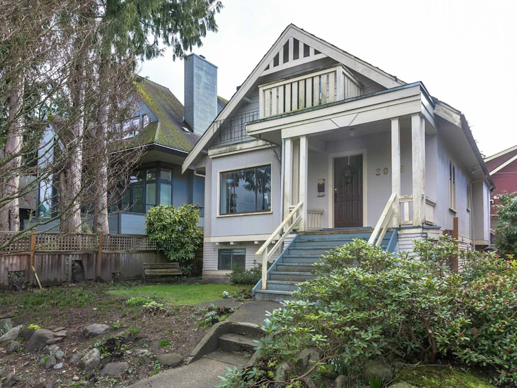3086 West 2nd Avenue, Vancouver, BC, V6K 1K4
