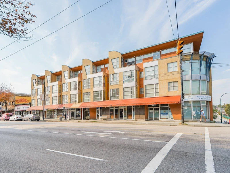 207 - 4113 Fraser Street, Vancouver BC V5V 4E9