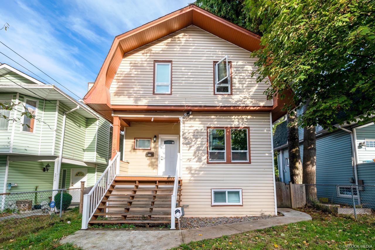 2035 Suffolk Avenue, Port Coquitlam, BC, V3B 1H4