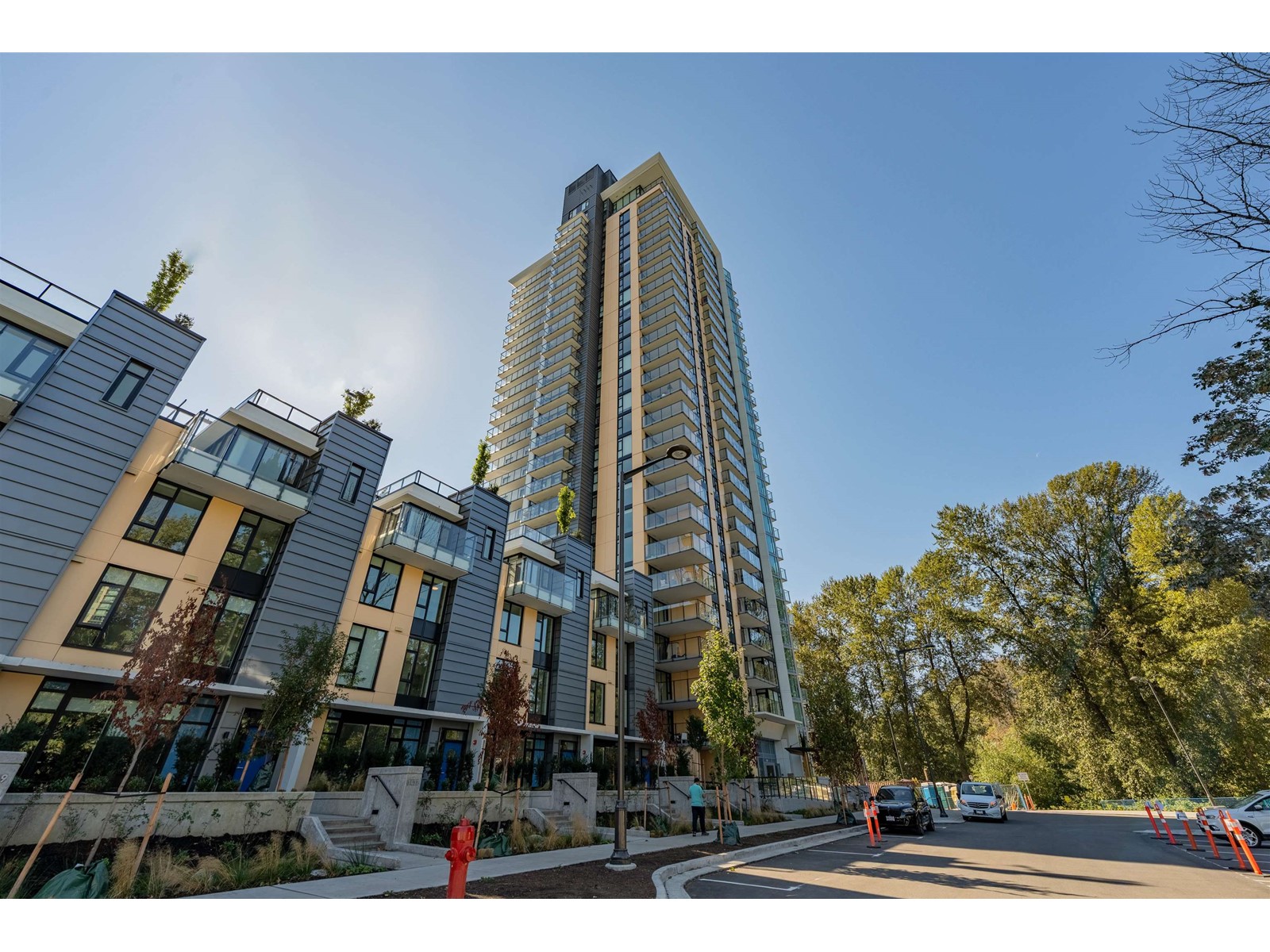 1902-1401 Hunter Street, North Vancouver, BC, V7J 0E2