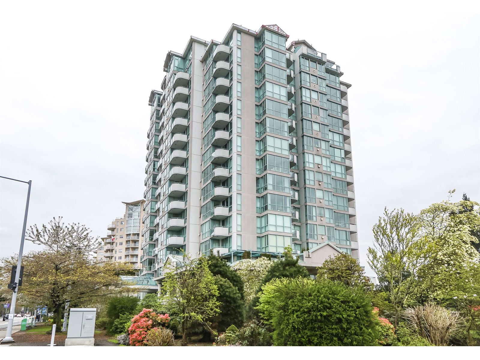 1001-7500 Granville Avenue, Richmond, BC, V6Y 3Y6