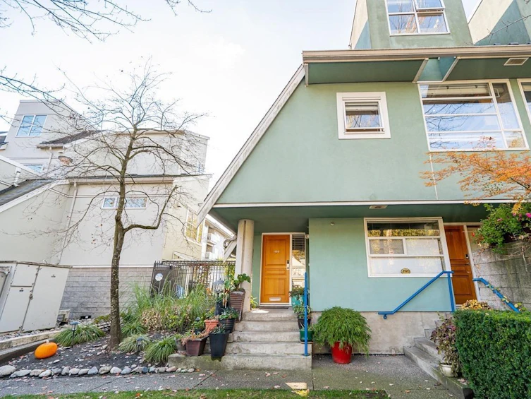 1980 East Kent Avenue South Avenue, Vancouver, BC, V5P 2S7
