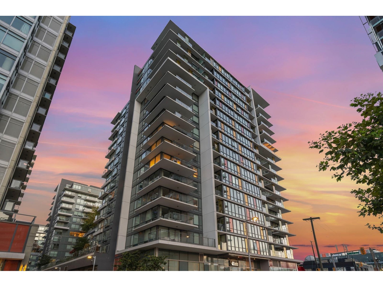 207-1788 Columbia Street, Vancouver, BC, V5Y 0L7