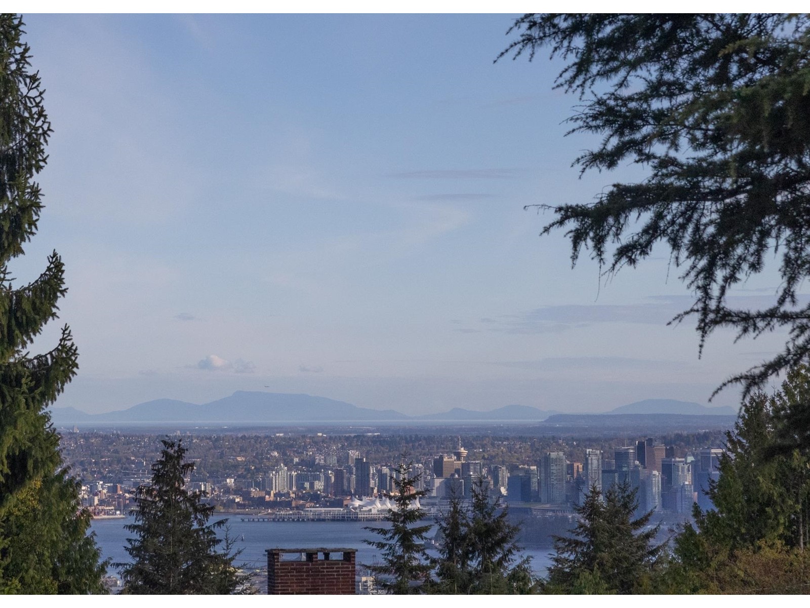 905 Greenwood Road, West Vancouver, BC, V7S 1X9