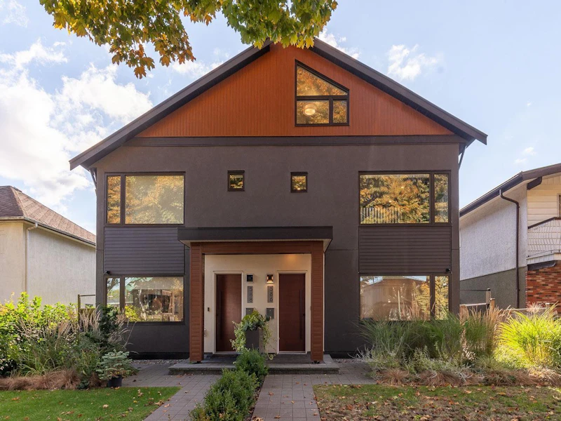 586 E 19th Avenue, Vancouver BC