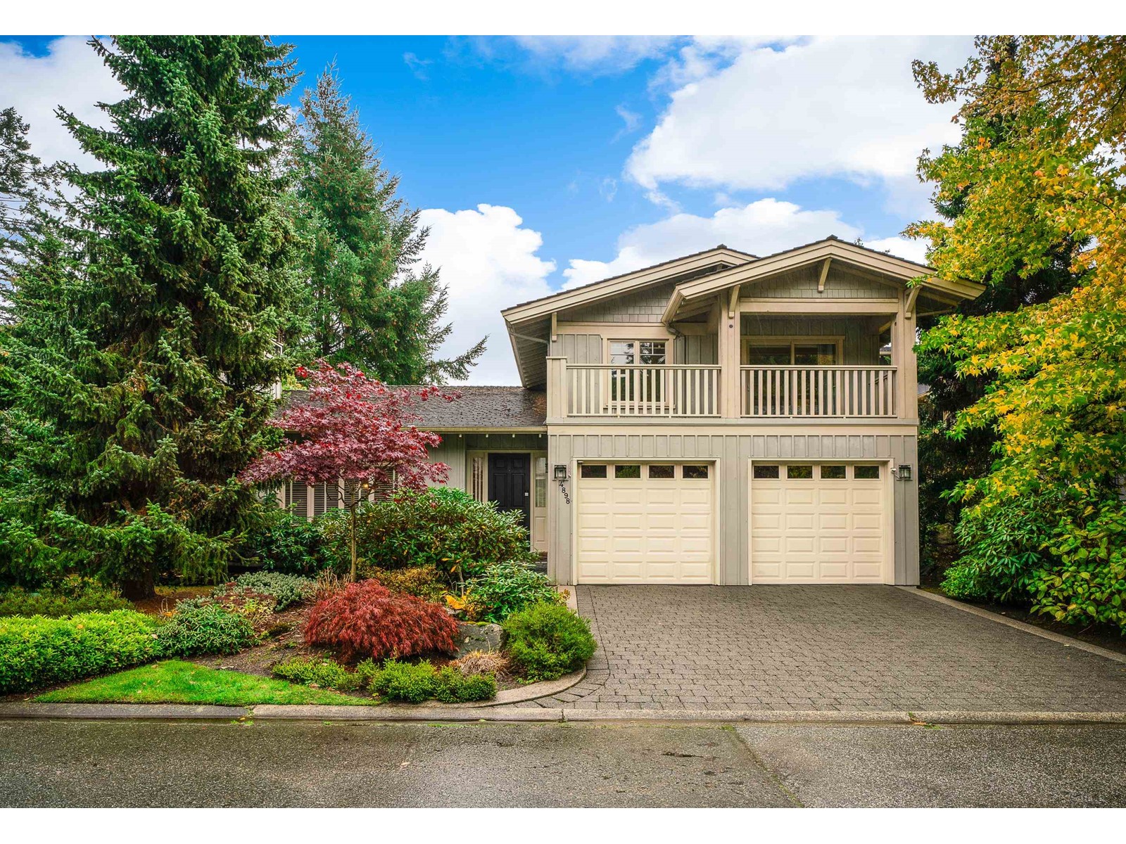 4898 Meadfeild Road, West Vancouver, BC, V7W 3J1