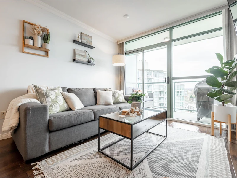 1103 - 2733 Chandlery Place, Vancouver BC V5S 4V3