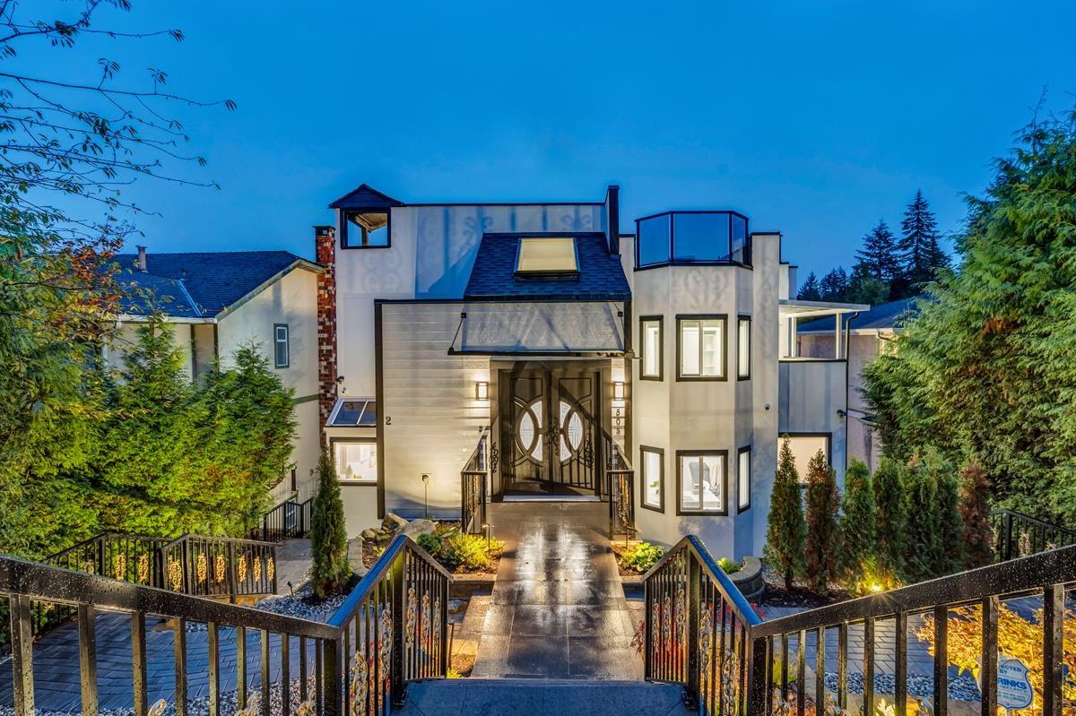 505 Tempe Crescent, North Vancouver, BC, V7N 1E7