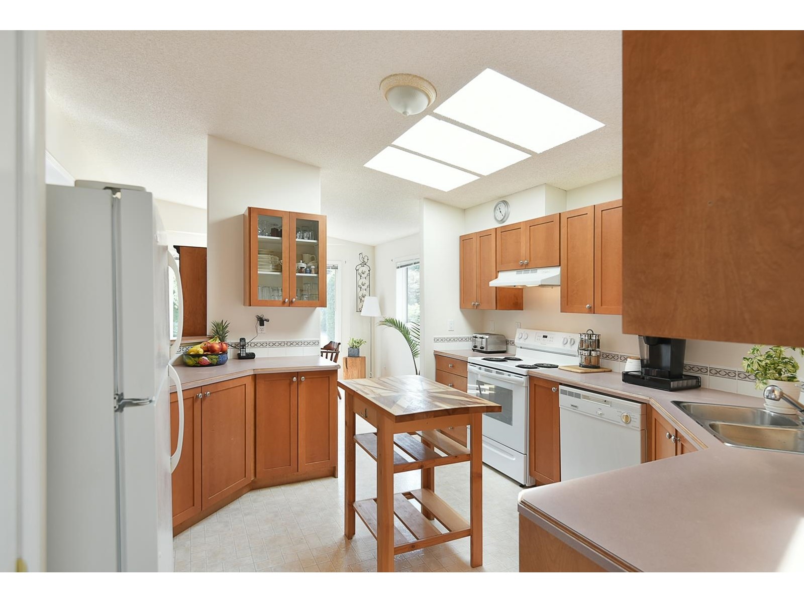 67-1413 Sunshine Coast Highway, Gibsons, BC, V0N 1V5