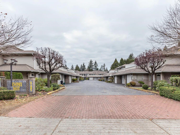 16-21491 Dewdney Trunk Road, Maple Ridge, BC, V2X 3G5
