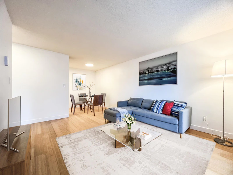 109 - 8391 Bennett Road, Richmond BC V6Y 1N4