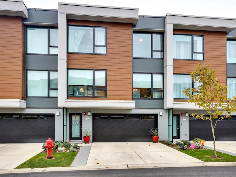25-3597 Malsum Drive, North Vancouver, BC, V7G 0B2