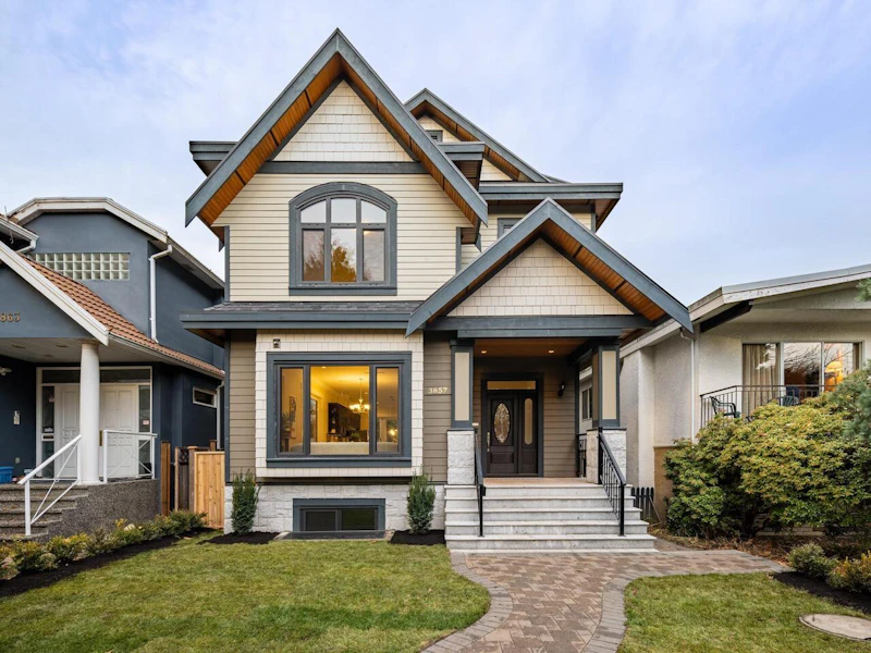 3857 W 19th Avenue, Vancouver BC V6S 1C7