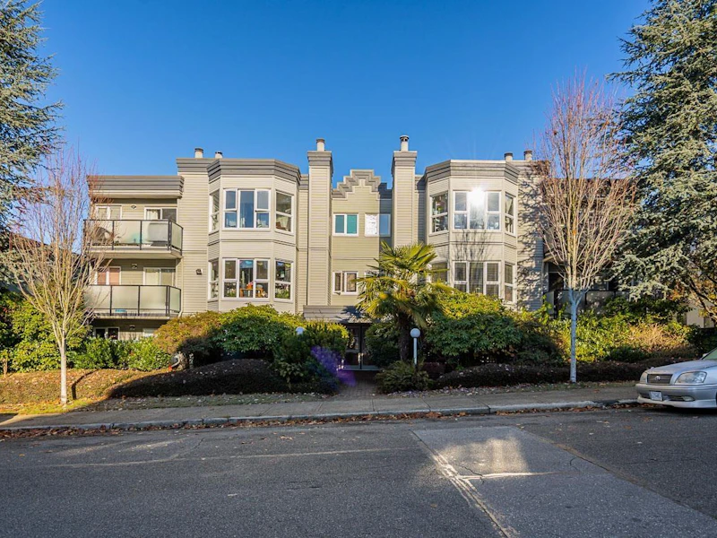 106 - 2255 Eton Street, Vancouver BC V5L 1C9