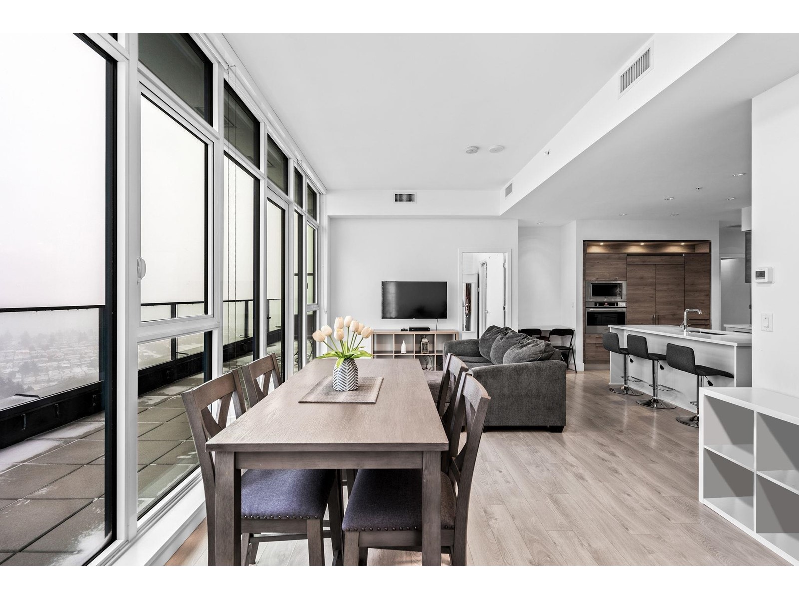3202-7388 Kingsway, Burnaby, BC, V3N 0G9