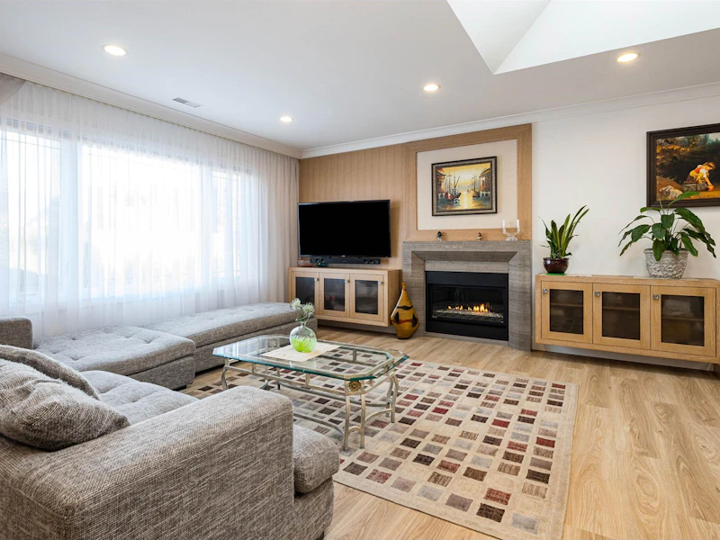 3154 Bowen Drive, Coquitlam BC V3B 5S7