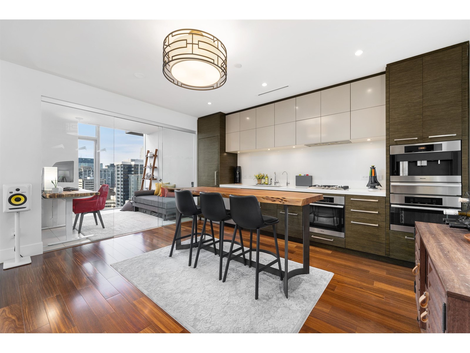 1801-667 Howe Street, Vancouver, BC, V6C 0B5