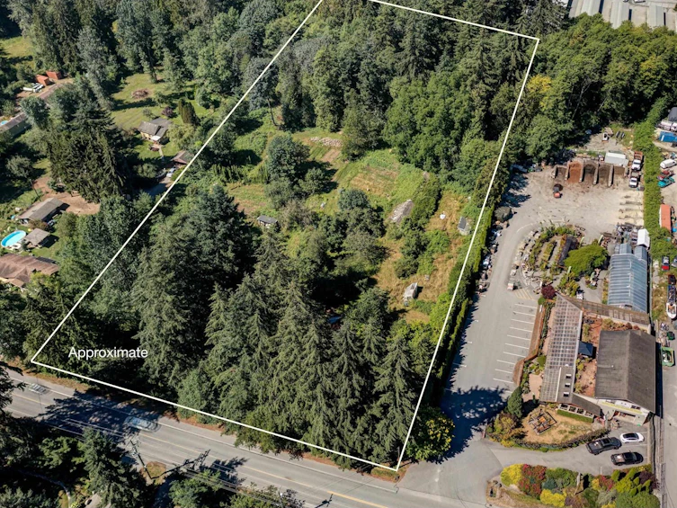 611-611-619 Pratt Road, Gibsons, BC, V0N 1V5