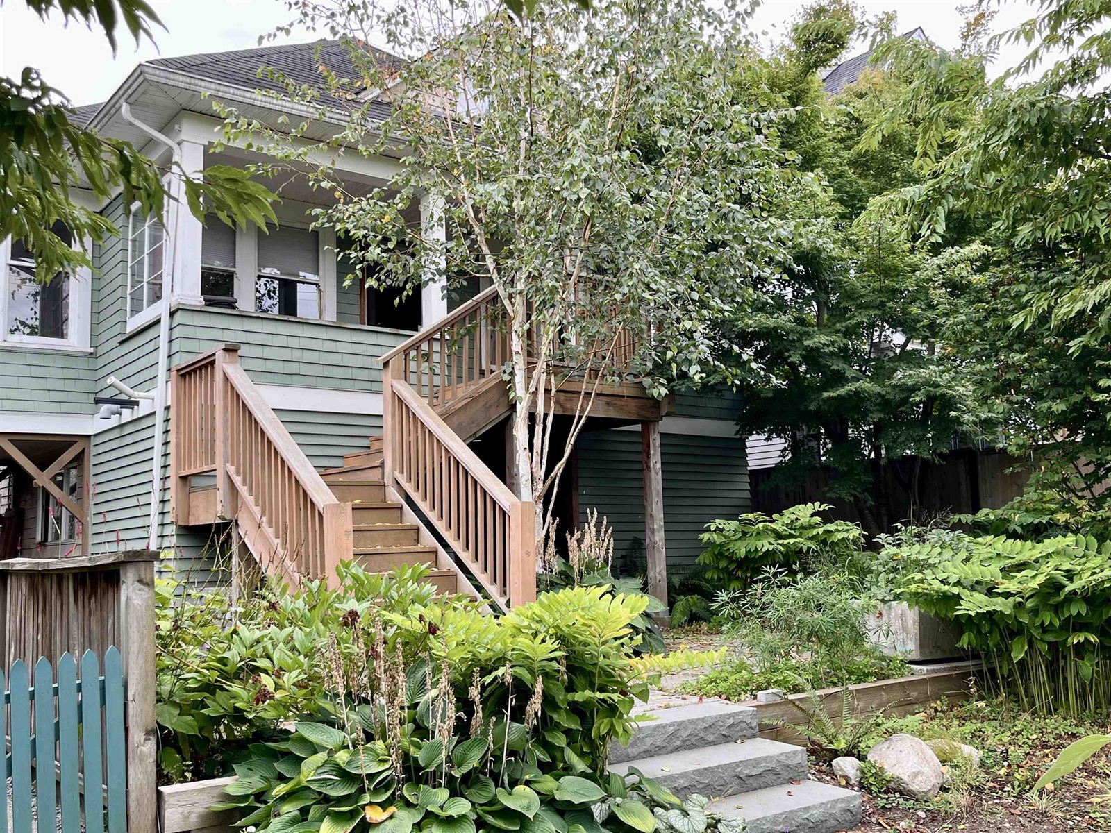 1858 East 16th Avenue, Vancouver, BC, V5N 2G6